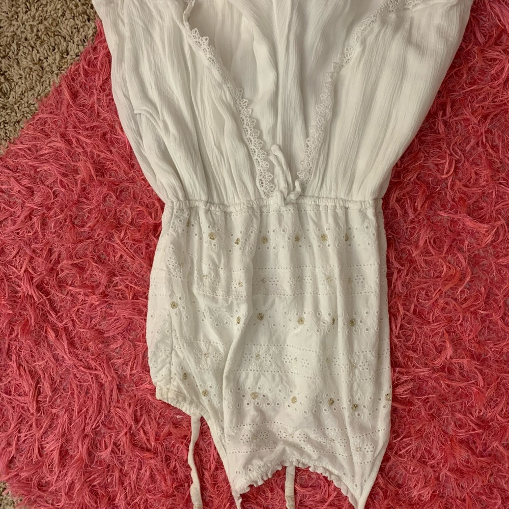 Cute romper!
